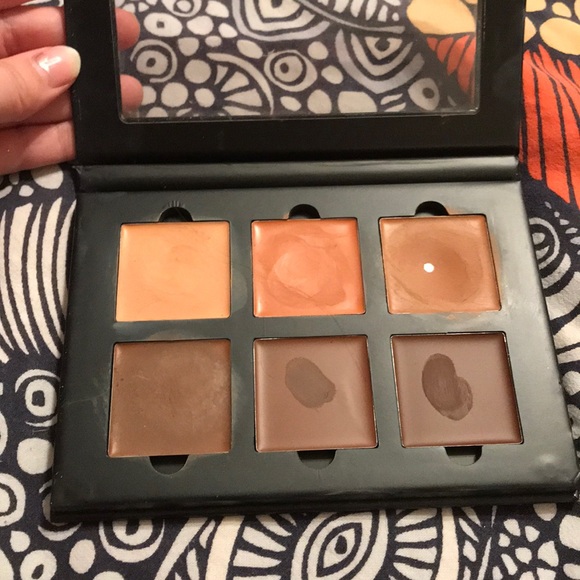 Anastasia Beverly Hills deep contour cream kit - Picture 2 of 4